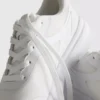 Active mesh sneakers