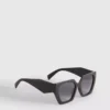 Angular square sunglasses Angular square sunglasses