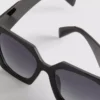 Angular square sunglasses Angular square sunglasses