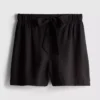 Belted pull-on shorts