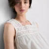 Broderie insert tank top Broderie insert tank top