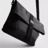 Buckle-fastening crossbody purse Buckle-fastening crossbody purse