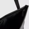Buckle-fastening crossbody purse Buckle-fastening crossbody purse