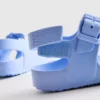 Buckle strap sandals