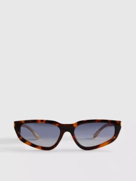 Cat eye sunglasses