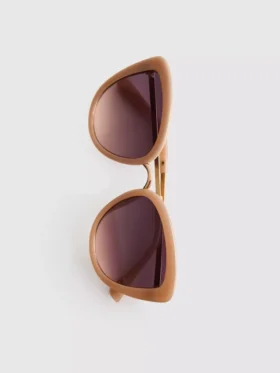 Cat-eye sunglasses