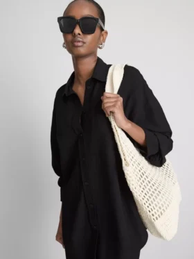 Classic cotton-blend button-down shirt