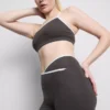 Contrast crossover active shorts