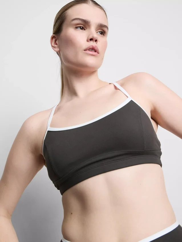 Contrast trim cross-back active crop top Contrast trim cross-back active crop top