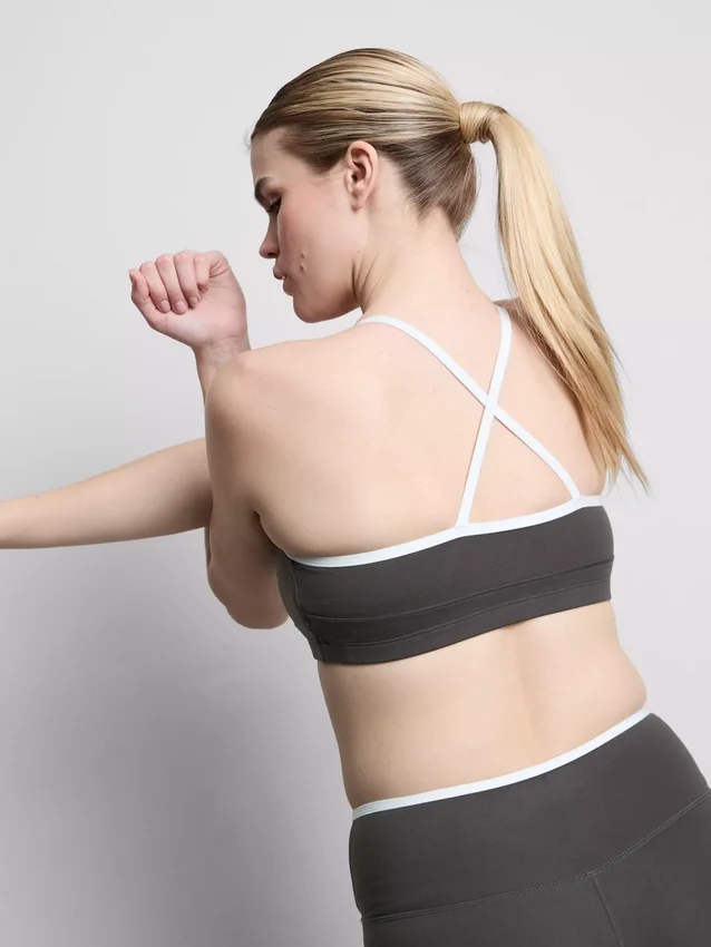 Contrast trim cross-back active crop top Contrast trim cross-back active crop top