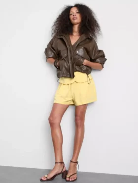 Cotton-blend elastic-waist shorts