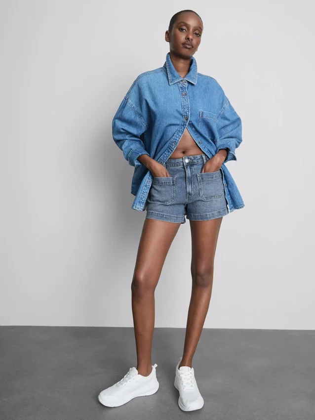 Cotton denim front-pocket shorts Cotton denim front-pocket shorts