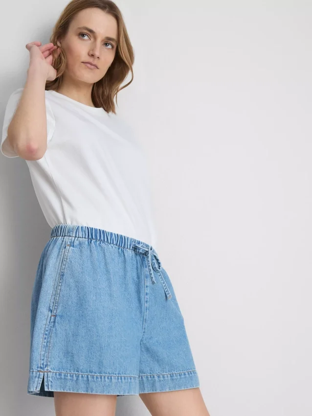 Cotton denim jogger shorts Cotton denim jogger shorts