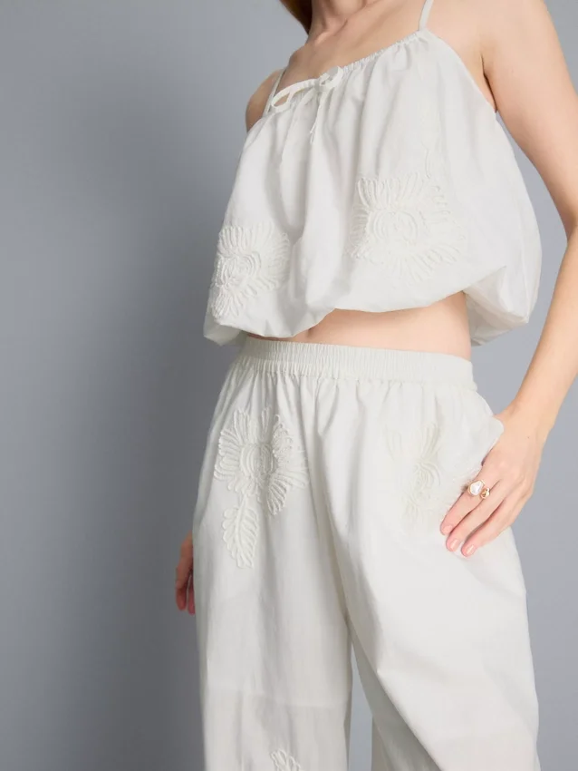 Cotton embroidered wide leg pants Cotton embroidered wide leg pants