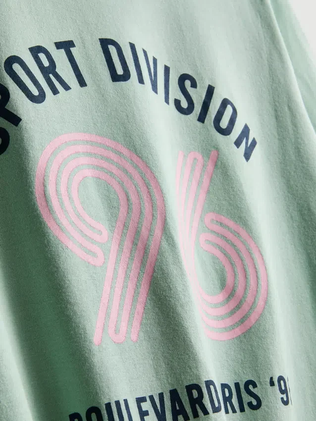 Cotton graphic short sleeve tee Cotton graphic short sleeve tee
