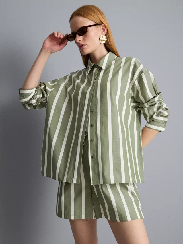 Cotton poplin striped shirt Cotton poplin striped shirt