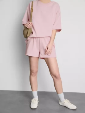Cotton-rich relaxed airport shorts Cotton-rich relaxed airport shorts
