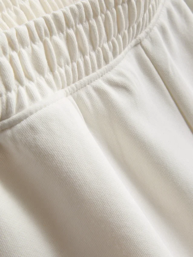 Cotton-rich relaxed airport shorts Cotton-rich relaxed airport shorts