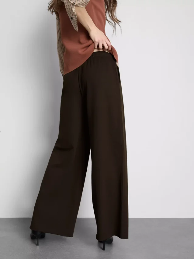 Cozy wide-leg cotton-blend joggers Cozy wide-leg cotton-blend joggers