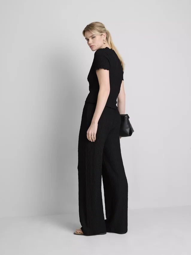 Crinkle straight-leg drawstring pants Crinkle straight-leg drawstring pants