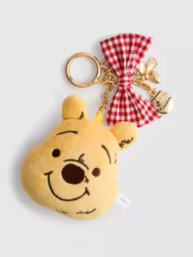 Disney’s winnie the pooh bag charm