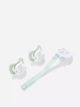 Disney’s winnie the pooh soother and holder set
