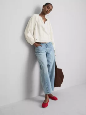 Embroidered balloon-sleeve blouse Embroidered balloon-sleeve blouse