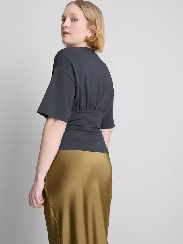 Empire-waist t-shirt Empire-waist t-shirt