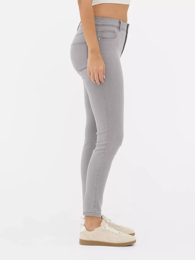 Essential mid-rise skinny jeans | regular Essential mid-rise skinny jeans | regular
