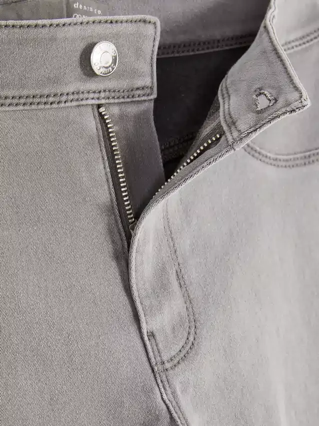 Essential mid-rise skinny jeans | regular Essential mid-rise skinny jeans | regular