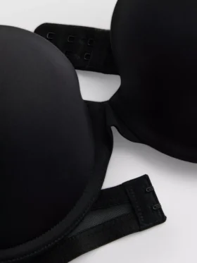 Essential t-shirt bra