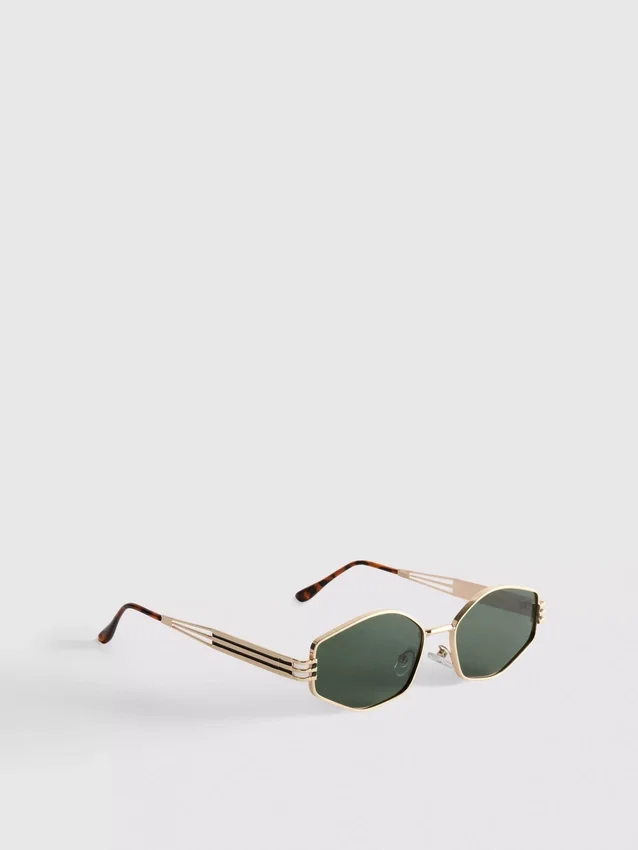 Geometric metal frame sunglasses Geometric metal frame sunglasses