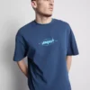 Graphic t-shirt Graphic t-shirt
