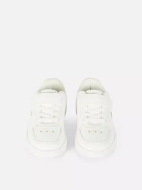 Heart low-top sneakers