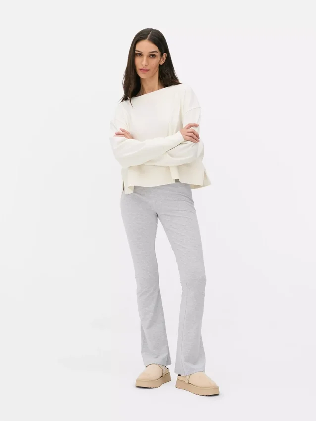 High-waisted active flared leggings High-waisted active flared leggings