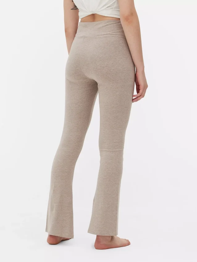 High-waisted active flared leggings High-waisted active flared leggings