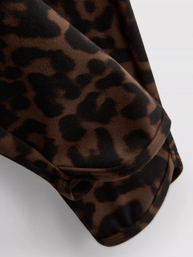 High waisted leopard active leggings High waisted leopard active leggings