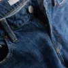 High-waisted straight-leg jeans High-waisted straight-leg jeans