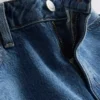 High-waisted straight-leg jeans High-waisted straight-leg jeans