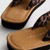 Knot-detail thong sandals