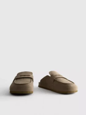Loafer clogs