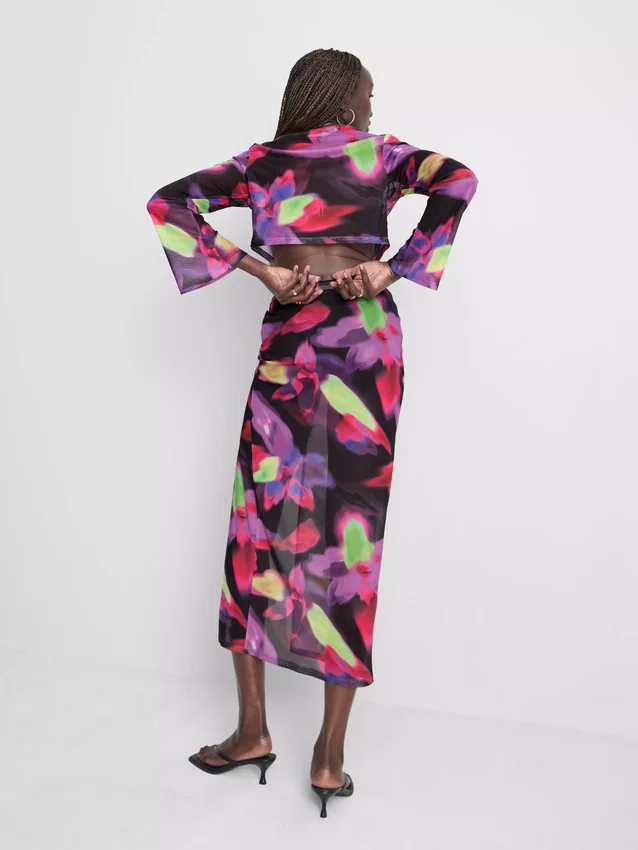 Mesh side slit beach midi skirt Mesh side slit beach midi skirt