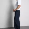 Mid-rise baggy jeans Mid-rise baggy jeans