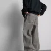 Mid-rise baggy jeans Mid-rise baggy jeans
