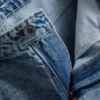 Mid-rise baggy jeans