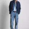 Mid-rise loose cargo jeans Mid-rise loose cargo jeans