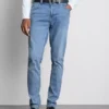 Mid-rise skinny jeans