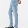Mid-rise skinny jeans