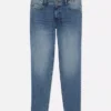 Mid-rise slim fit jeans