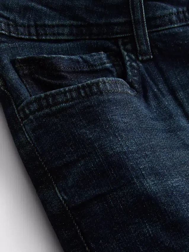 Mid-rise slim fit jeans Mid-rise slim fit jeans